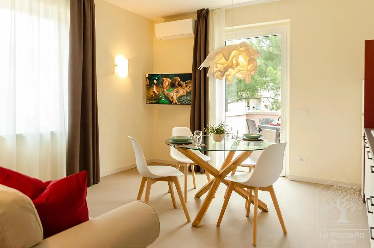 Apartamento Appartamenti La Piazzetta Sirmione Italia