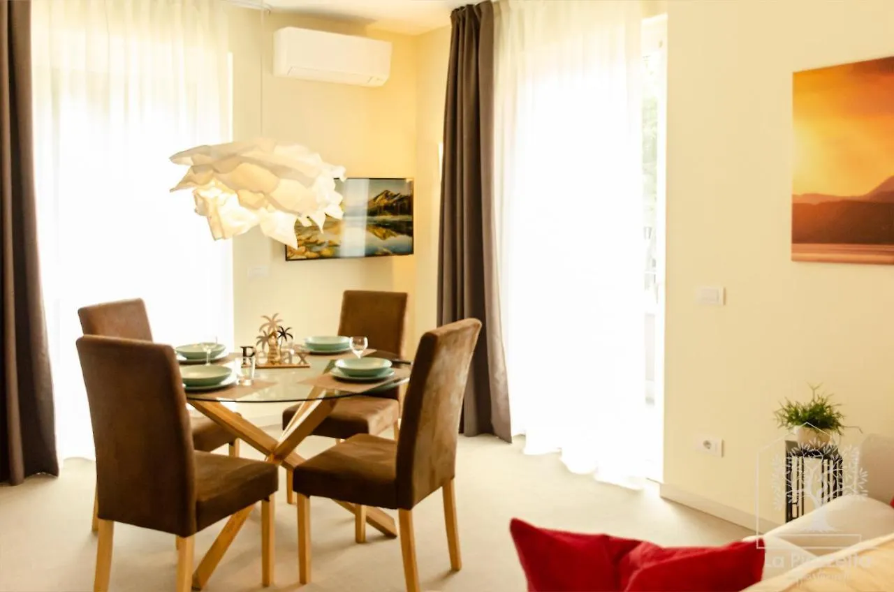 Appartamenti La Piazzetta Sirmione Apartment